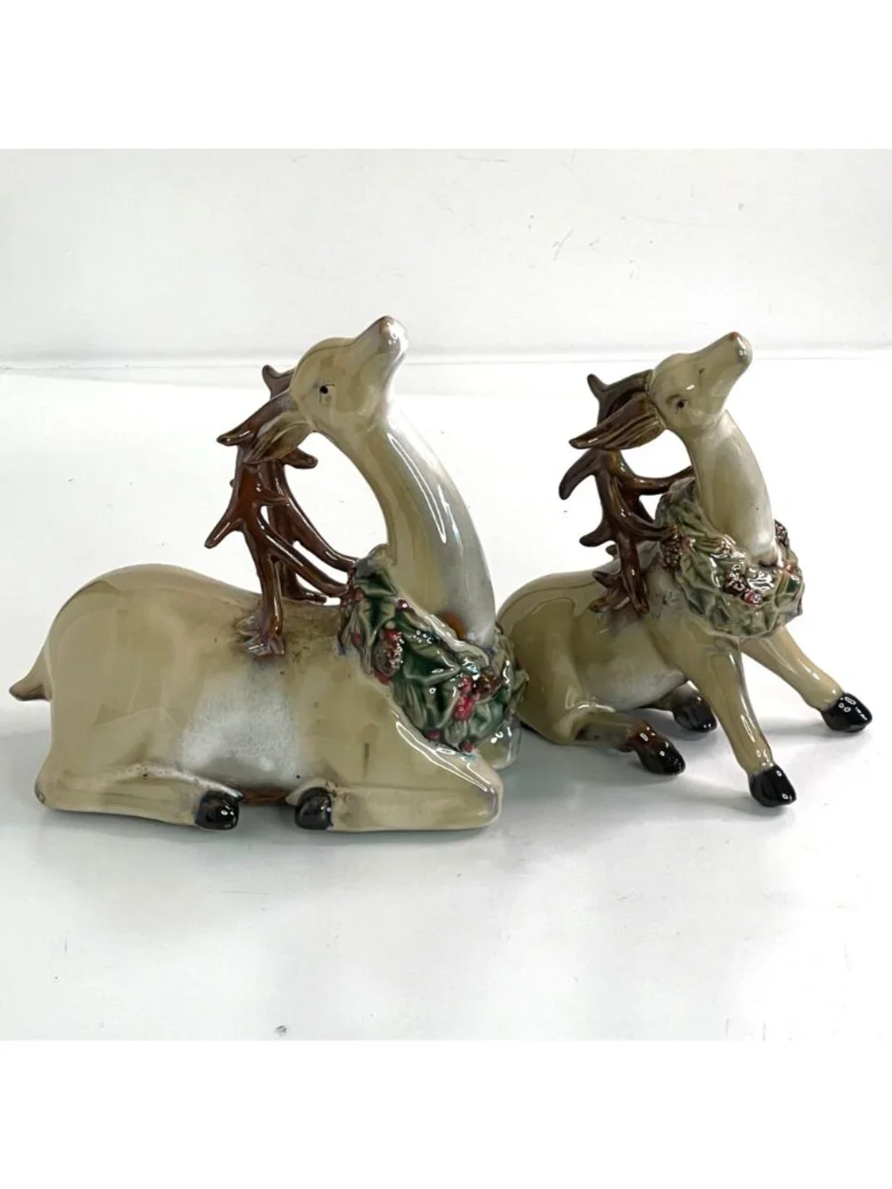 Vintage Ceramic Reindeer Figurines Tii Collection Pristine 2pc Set Resting Deer